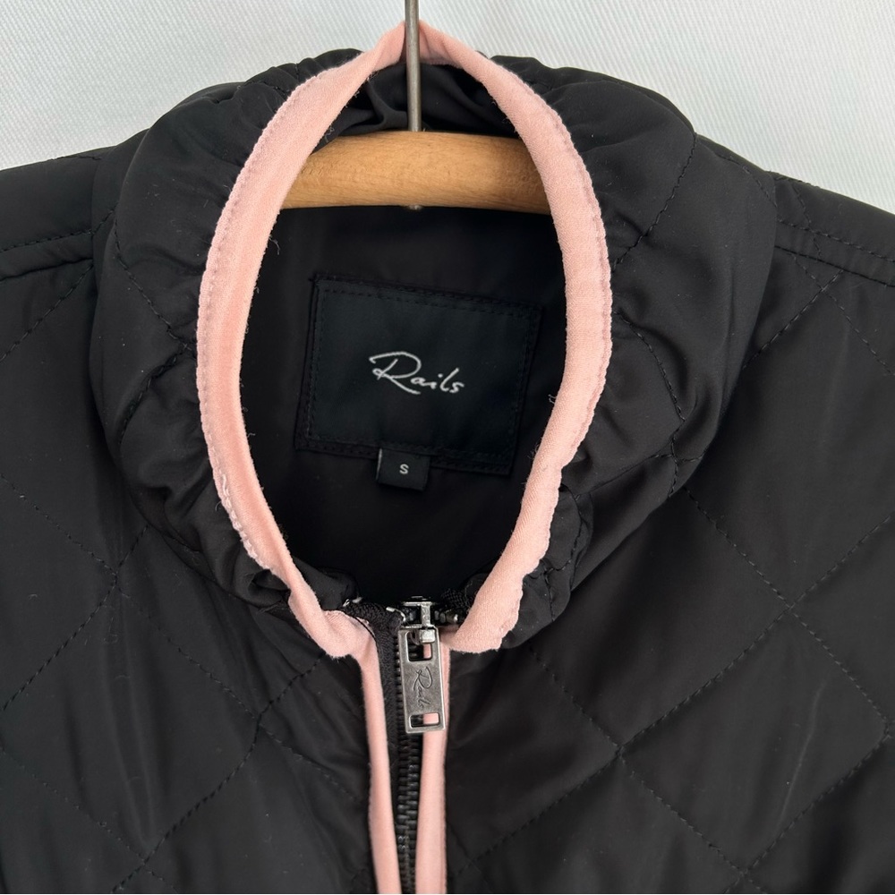 Rails ~Wesley Faux Fur Camo Jacket In Size Small - image 4